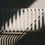 Jak zrobić tanią zabudowę grzejnika z płyty MDF i drewnianej listewki krok po kroku?